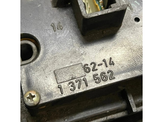 Блок управления 1371562, 6214   BMW 6 E24