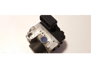 Jednotka ABS 4451048020, 1338003010   Toyota Highlander XU20 2006