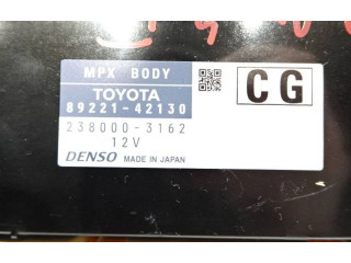   Pojistková skříňka 8922142130, 2380003162   Toyota RAV 4 (XA40) 2013