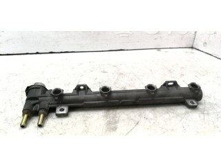 Топливная рампа 036133319B, 036031C   Volkswagen Golf IV  