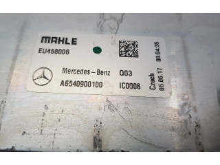 Интеркулер     Mercedes-Benz C W205 