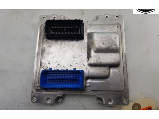 Блок управления двигателя 12672780, 12669104   Opel Karl