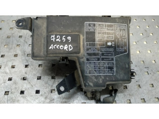 Блок предохранителей 3825ASN7D011, 213026042898   Honda Accord    