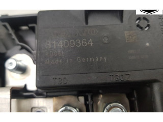   Pojistková skříňka 31409757, 31409364   Volvo V40 2015