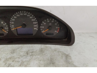 Přístrojová deska  Mercedes-Benz E W210 1995 A2105400811  