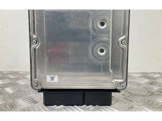 Поршень Блок управления двигателем ECU CLHA 04L907309B  Seat Leon (5F)  