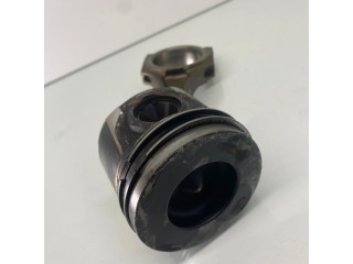 Píst R2AA   Mazda 6  pro naftový motor 2.2 R2AA 