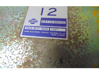 Блок управления двигателя 2371066C00   Nissan Sunny
