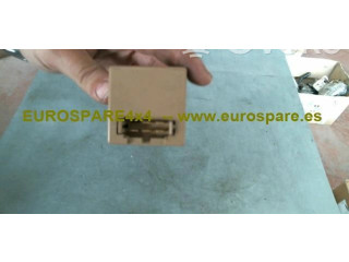   Pojistková skříňka MD369969   Mitsubishi Montero 1999