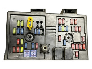   Pojistková skříňka 9682108282, 7E300304   Chevrolet Captiva 2010