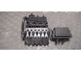   Pojistková skříňka 0000   Volkswagen Polo IV 9N3 2007