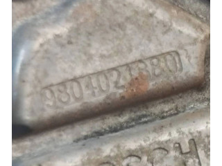 Вакуумный насос 9804021880, 9684786780   Volvo V40 Cross country