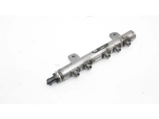 Vstřikovací lišta 0445216050, 35032008F   Maserati Quattroporte    M 15746 D 