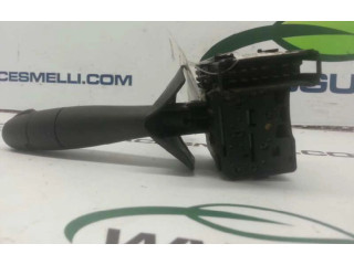 Переключатель дворников 8200792587   Renault Sandero I