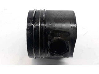 Píst 11257803033   BMW 5 E39   2.0  