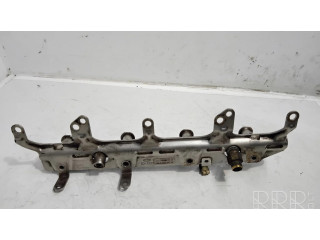 Vstřikovací lišta 06J133317G   Audi A3 S3 8P  pro benzínový motor 1.8  1050