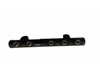 Vstřikovací lišta 9685297580, 122021198   Ford Focus  pro naftový motor 1.6  