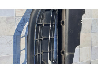 Передняя решётка Chrysler Voyager 1996-2001 года 04576955      