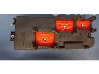 Блок предохранителей  460023260   Volkswagen Sharan    