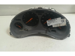 Přístrojová deska  Opel Tigra A  81117906  