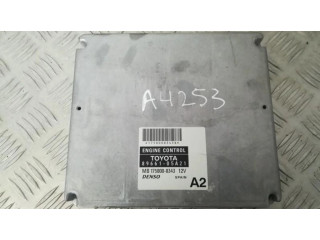 Блок управления двигателя 8966105a21, 89661-05a21  mb175800-834   Toyota Avensis T250