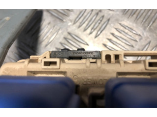   Pojistková skříňka 2434666R00, 2434668R00   Nissan X-Trail T30 2006