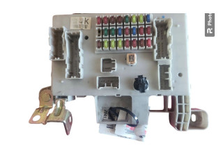   Pojistková skříňka M017804, 05983C28   Toyota Land Cruiser (J120) 2004