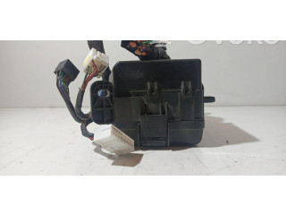 Блок предохранителей 919401G010   KIA Rio    