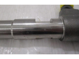 Vstřikovač 8201636333 0445110800   Nissan Almera N17     