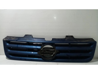 Передняя решётка SsangYong Musso  7943007010      