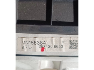Přístrojová deska  Mitsubishi Grandis 2004 MN188384, 2574206653  