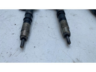 Комплект форсунок 2367030100    Toyota Hilux (AN10, AN20, AN30) для дизельного двигателя  2.5