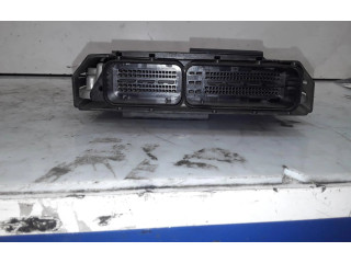 Блок управления двигателем Блок управления 22878965   Opel Zafira C