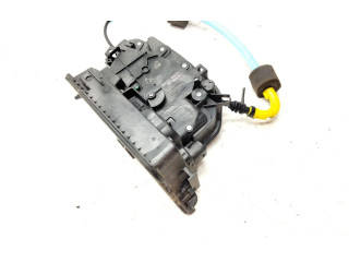 Замок багажника 7613549    BMW 1 F20 F21 2011-2019 года