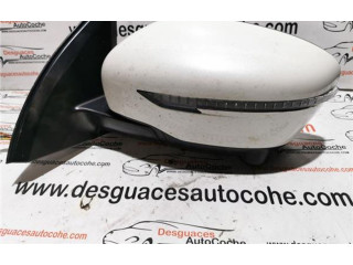 Zpětné zrcátko  Nissan Qashqai 2017    