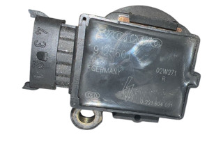 Vstřikovač 0221604001, 9125601   Volvo V70     