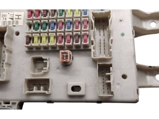  Pojistková skříňka 8198050030   Toyota Land Cruiser (J120) 2007