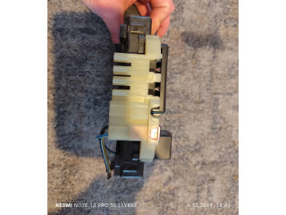 Ящик предохранителей (комплект) 8260097405   Daihatsu YRV