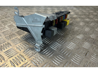   Pojistková skříňka 2115456701, 5DK00804746   Mercedes-Benz CLS C219 2006