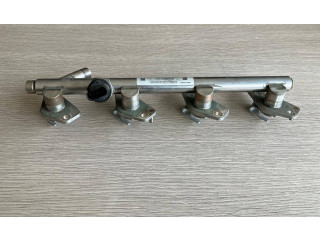 Vstřikovací lišta A2740703800, 1707502324140   Mercedes-Benz C W205    M 274.920 
