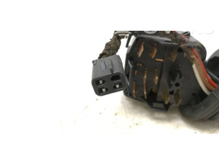 Ручка стеклоочистителей 090243395, 090413242   Opel Vectra B