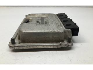 Блок управления двигателя 0281011821, 0281011821   Ford Galaxy