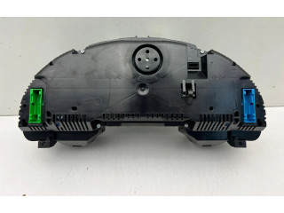 Панель приборов 8H0920982F   Audi RS4 B7       