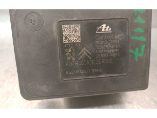 Jednotka ABS 9817961380, 1610037080   Peugeot 2008 I 2017
