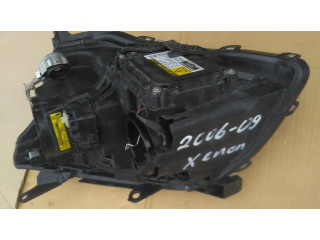 Přední světlo pravé T25, XENON200609   Toyota Avensis T250 2003