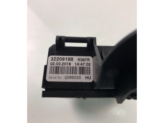   Pojistková skříňka 32209198   Volvo XC90 2018