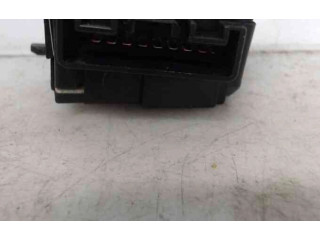 Ручка стеклоочистителей 3731062JA1, 3731062JA1   Suzuki Swift