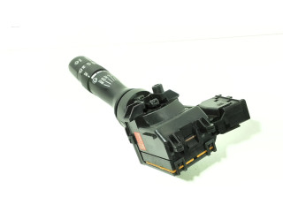 Ручка стеклоочистителей 17F144, 17F243   Toyota Auris 150