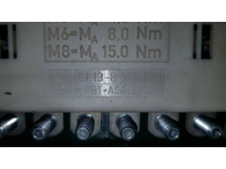   Pojistková skříňka 8370639   BMW 5 E39 2000