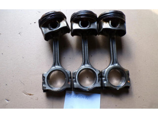Píst 120106154R   Nissan Juke II F16     